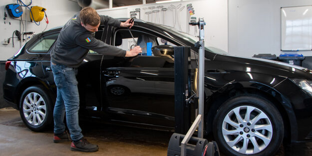 Uitdeuken zonder spuiten restylen meerkerk gorinchem vianen leerdam